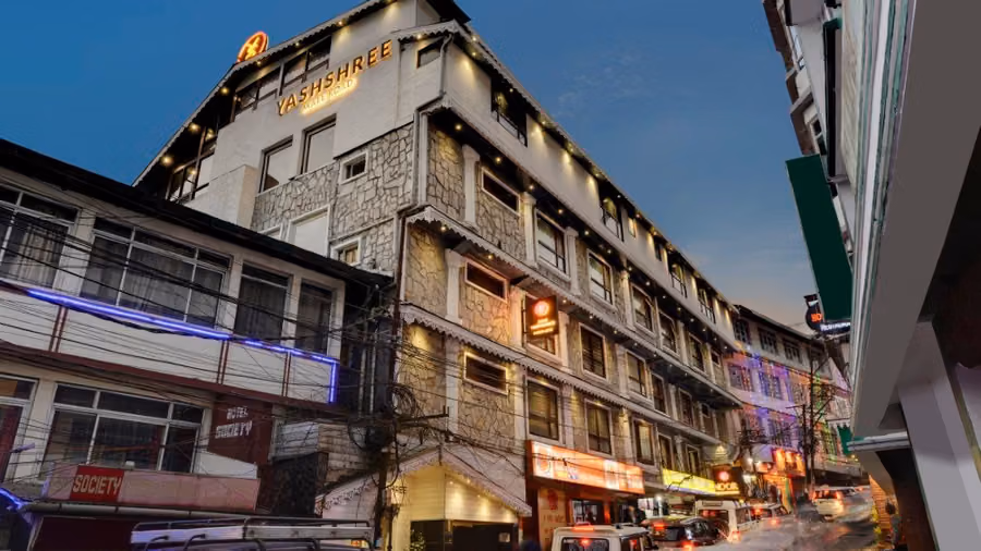 Best Hotels in Darjeeling Mall Road - yashshree mall road