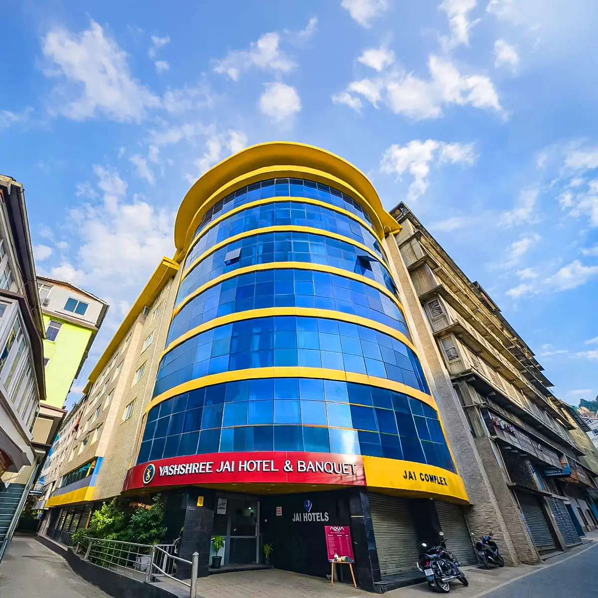 Yashshree Jai Hotel & Banquet, Darjeeling luxury hotel by Sumi Yashshree Hotels