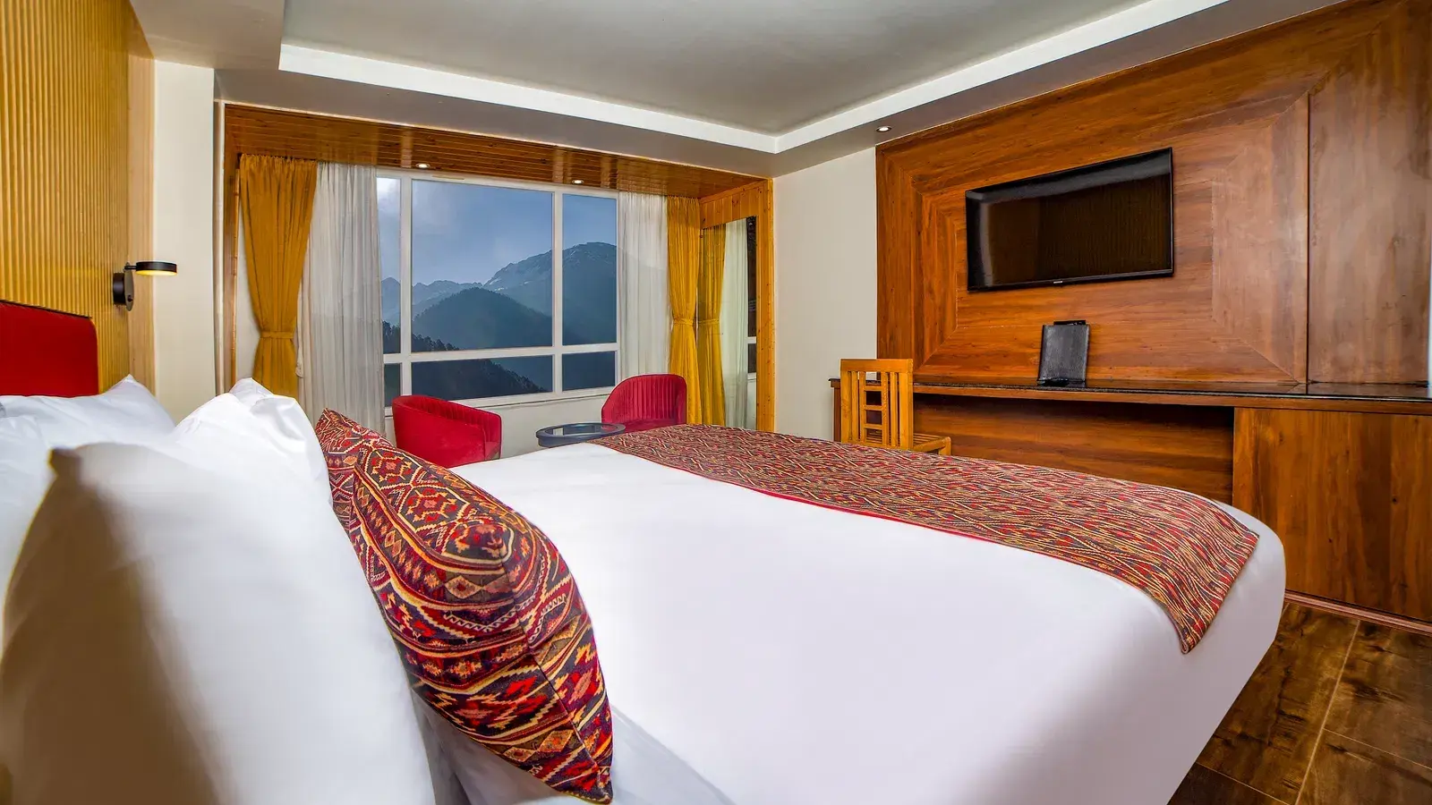 Yashshree Premium Room