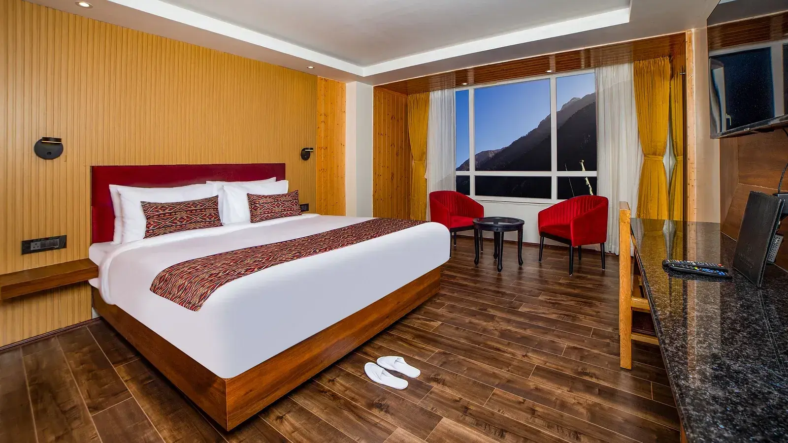 Yashshree Premium Room