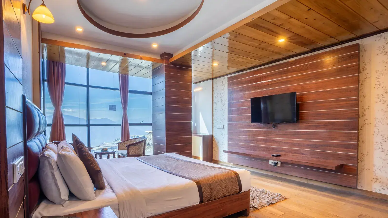Premium Room