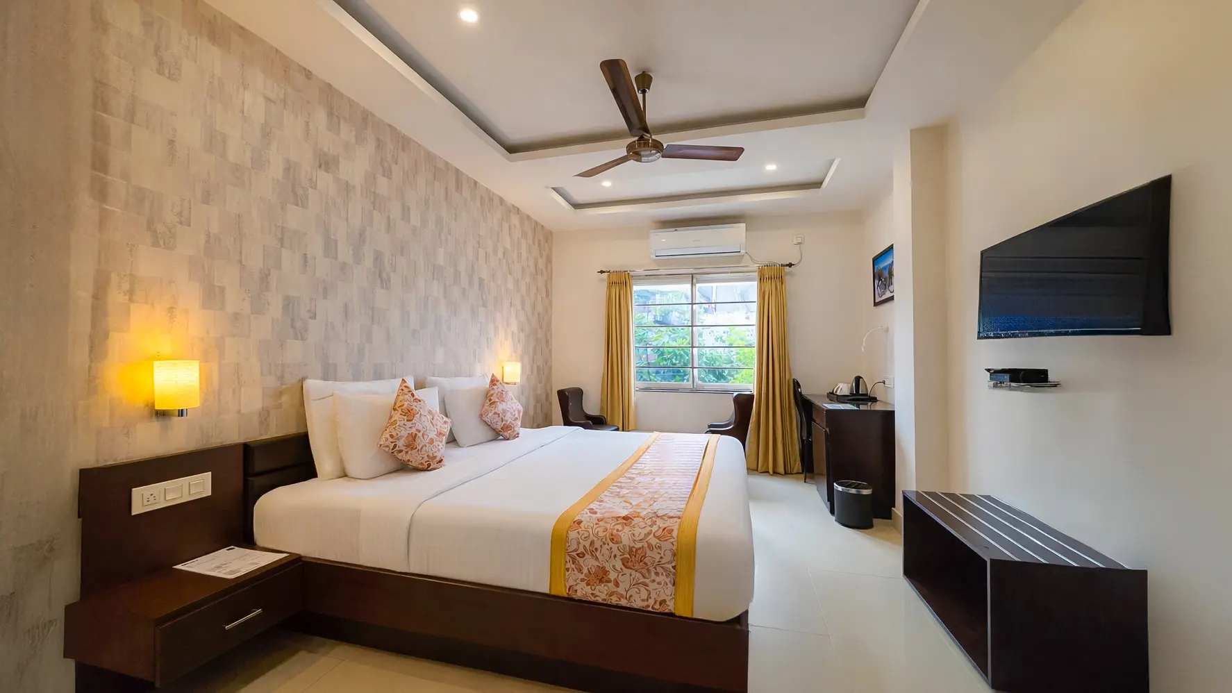 Premium Executive AC Room
