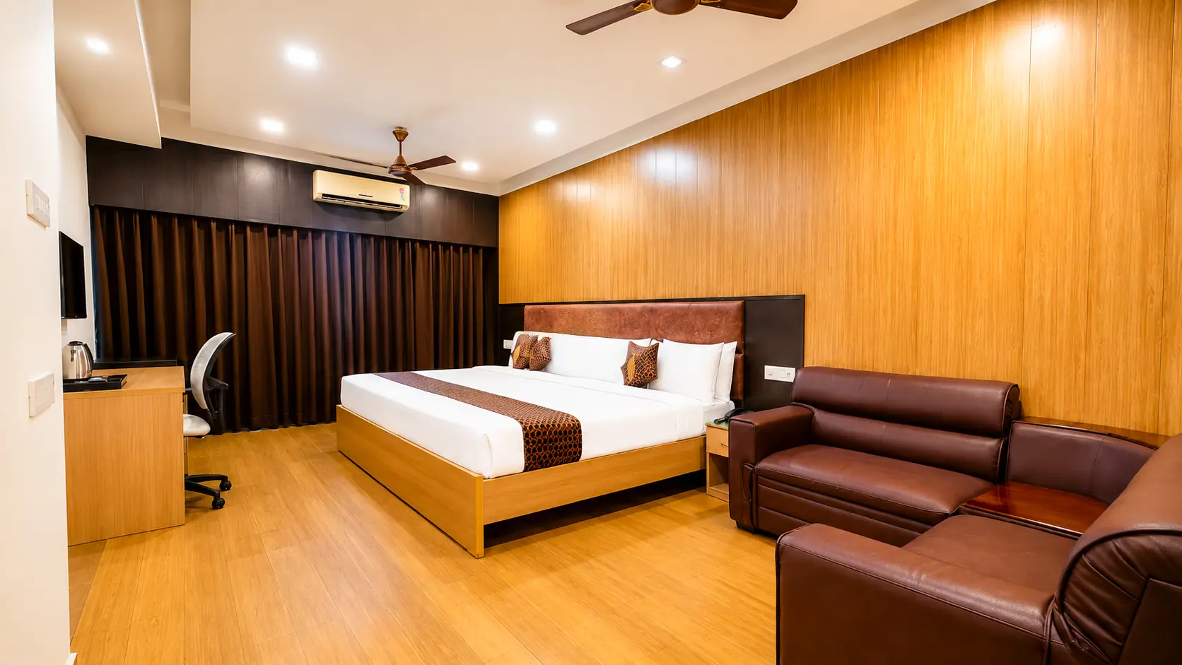 Executive Room
