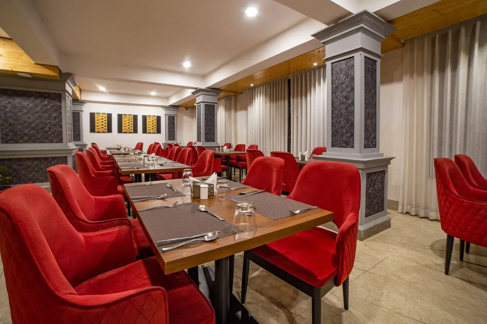Blue Charcoal - Our Multi-cuisine Restaurant Near Pelling Skywalk